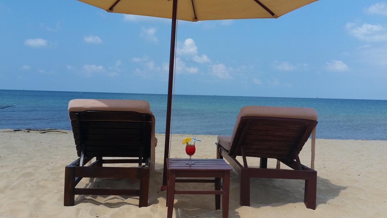 Coastal Village Beach Resort Phú Quốc Exterior foto